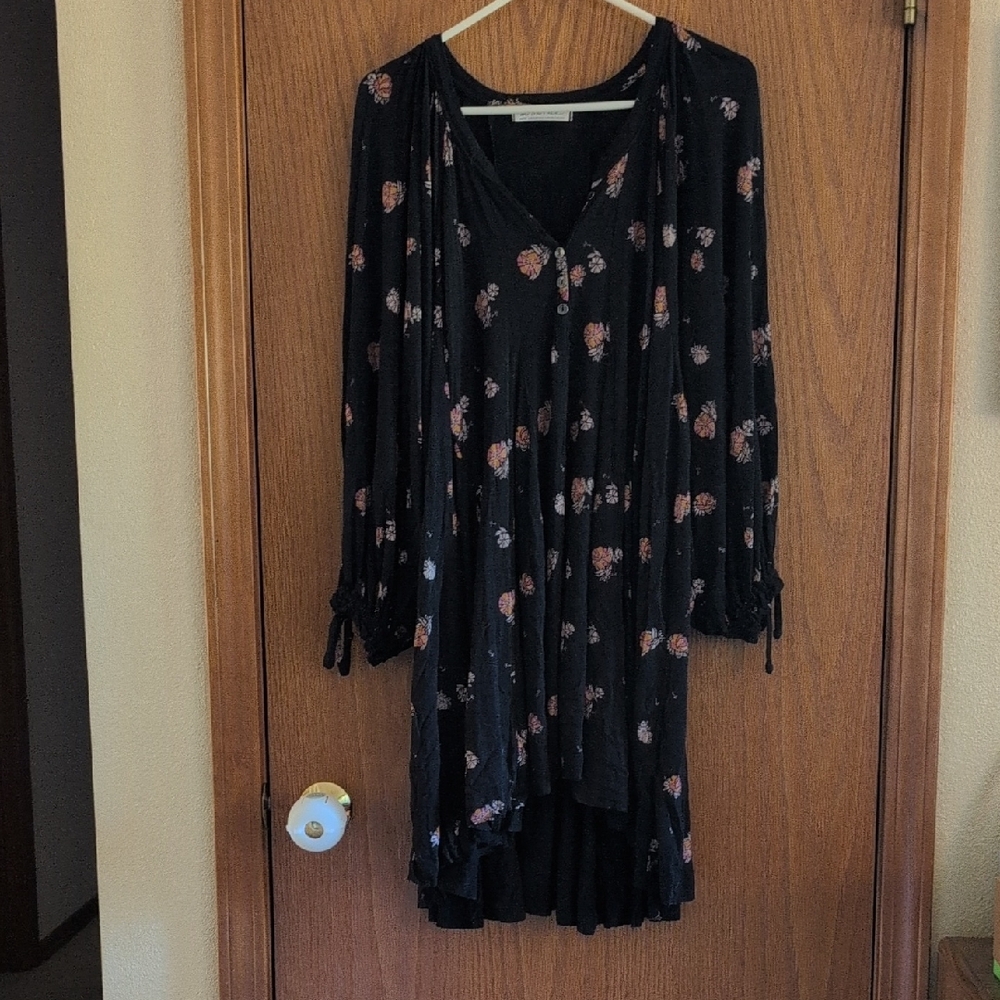 We The Free Black Floral Dress